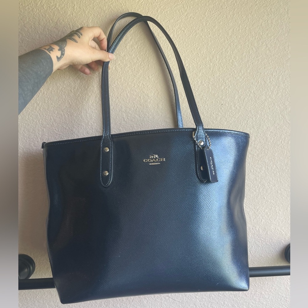 Coach City Tote Navy Blue
